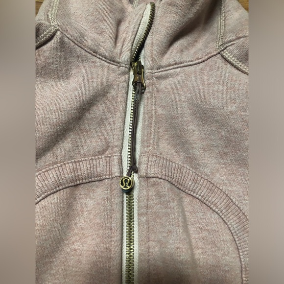 Lululemon Women's Hooded Jacket in Light Pink - Picture 9 of 10